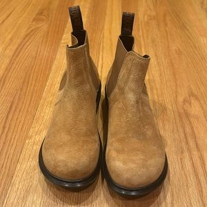 DR. MARTENS PAMELA BOOTS - SIZE 7 - BRAND NEW